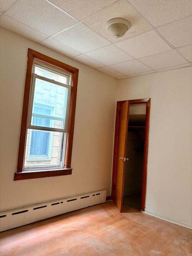 Photo - 78 Sterling Ave Unidad 1