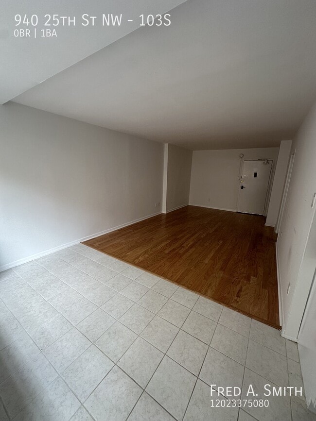 Photo - 940 25th St NW Unit 103S