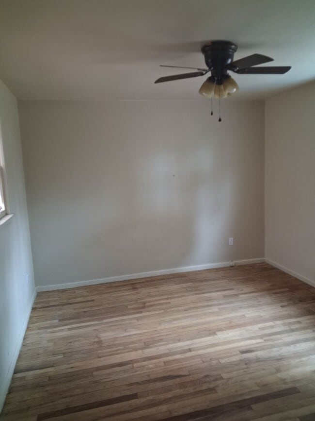 Photo - 409 S Avenue H