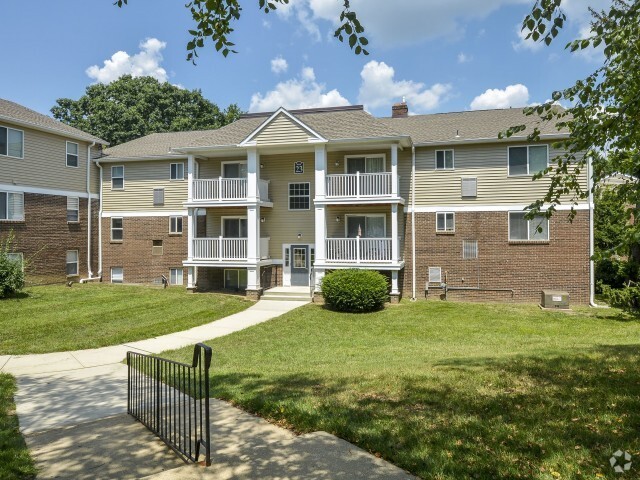 Building Photo - Glen Eagle Village Apartments