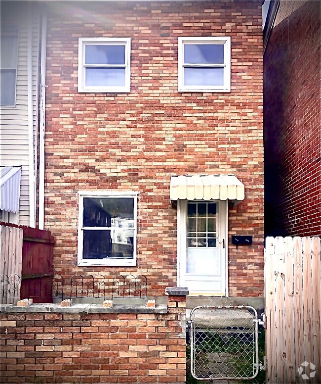 Building Photo - 2315 Eoff St Rental