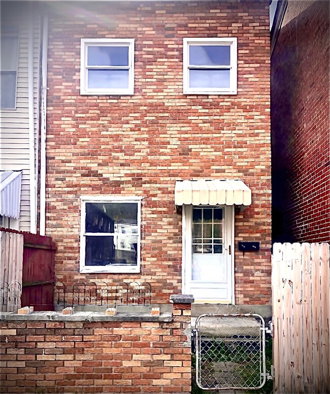 Photo - 2315 Eoff St House