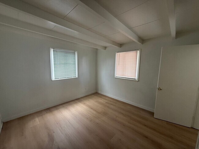 40360 Mayberry Ave Unit 260 Mayfair Unit D