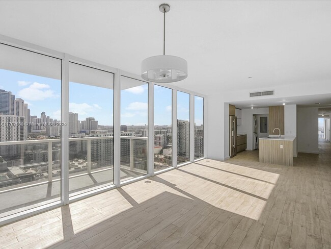 Photo - 600 NE 27th St Condo Unit 2505