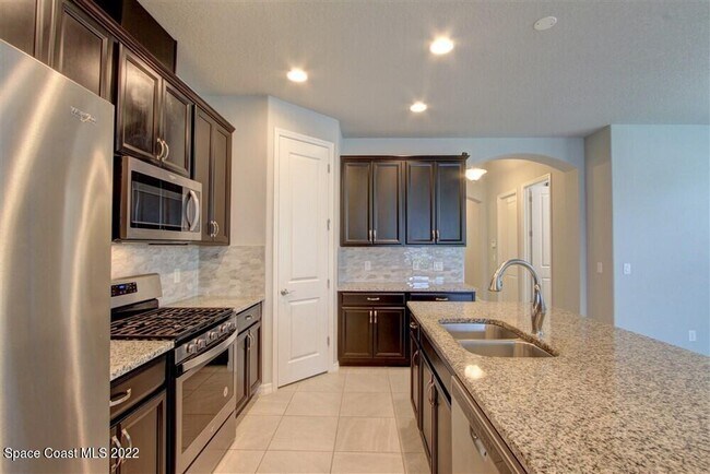 Photo - 7753 Poulicny Ln