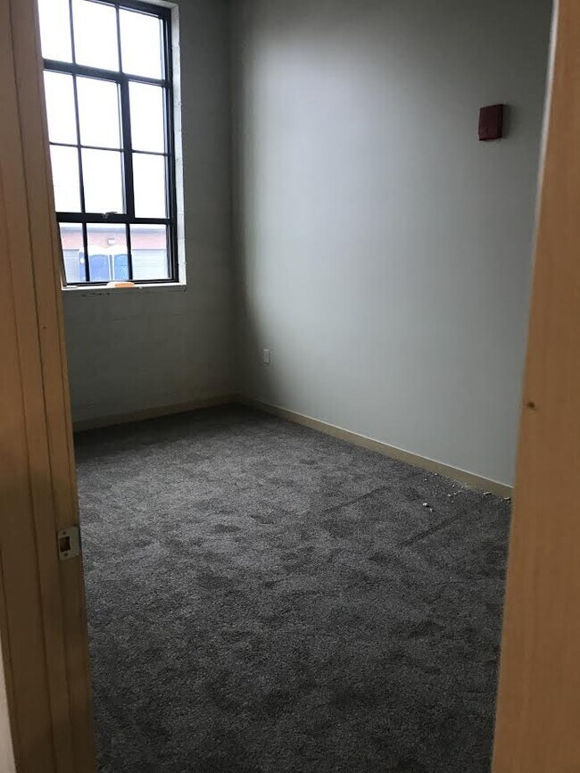 Photo - 307 S Whitley St Unit #307