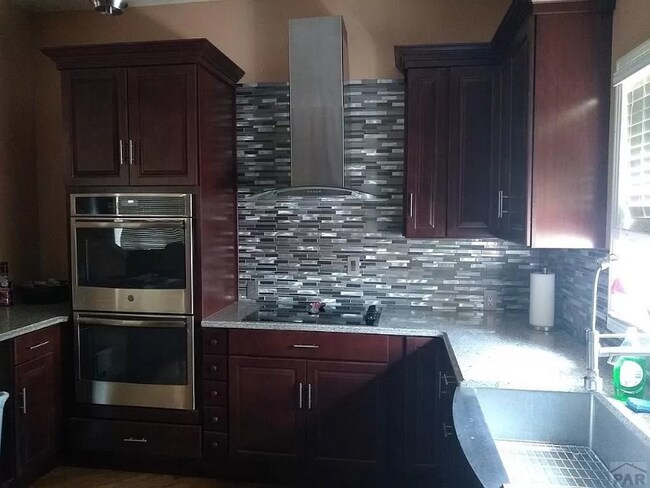 Photo - 805 Walnut Ave