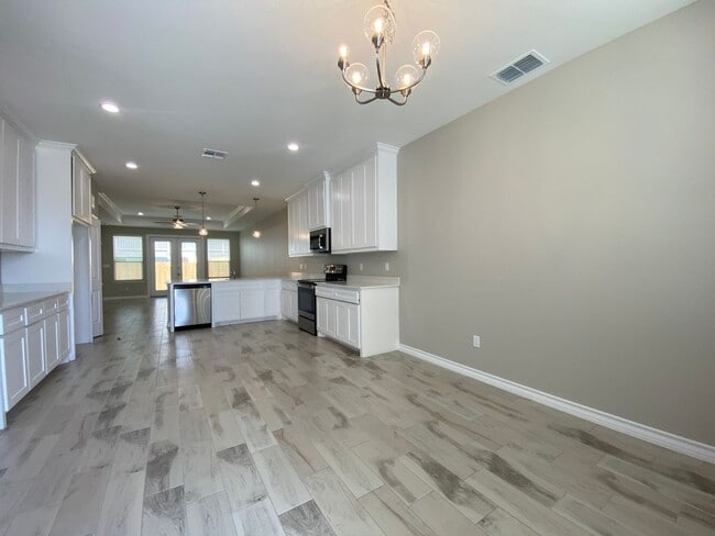 Photo - DFB966 Unit A