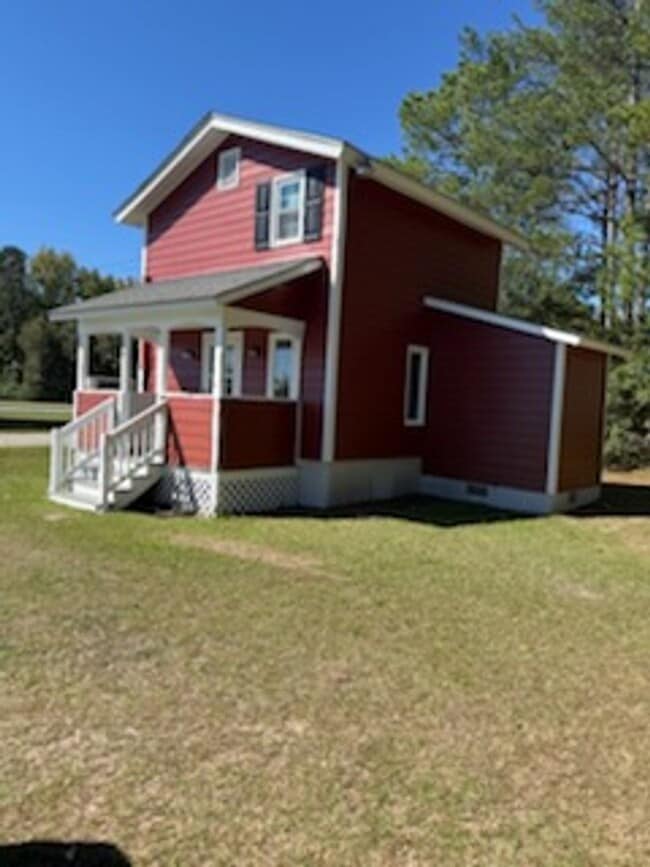 Photo - 736 Weaver St