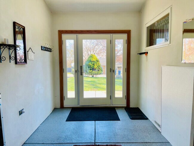 Photo - 37020 N Helen Dr