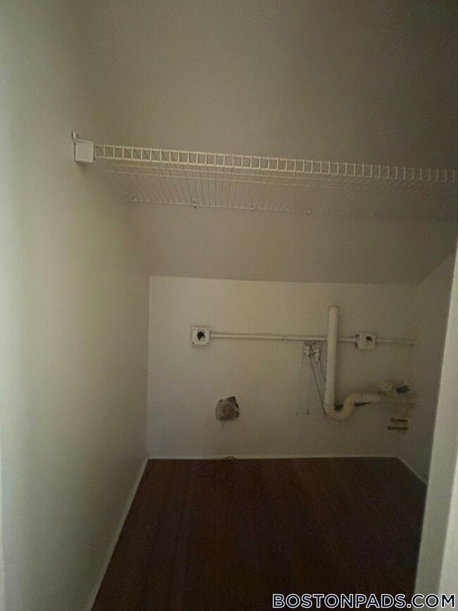 186 Western Ave Unit 2