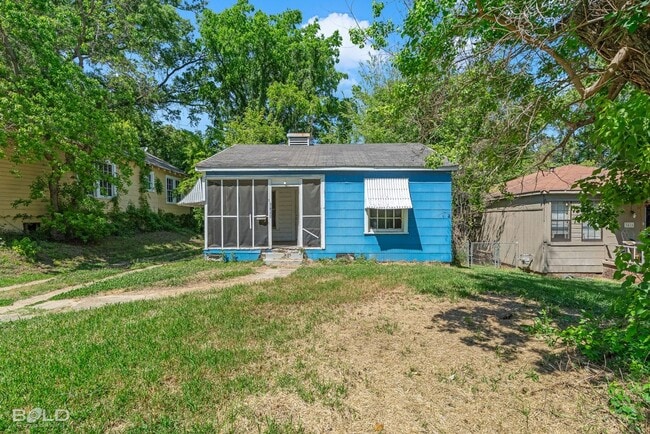 Photo - 3420 Darien St