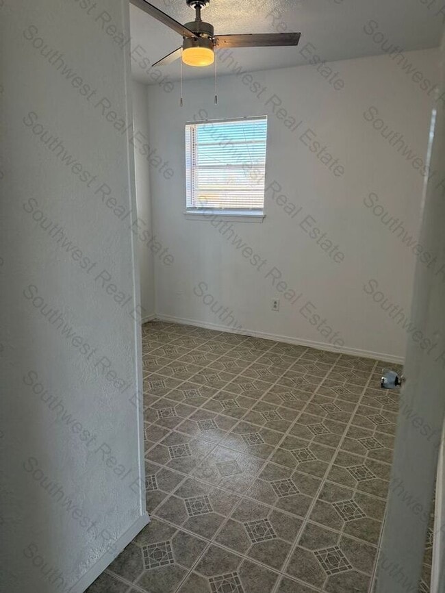 Photo - Duplex in Texico, NM