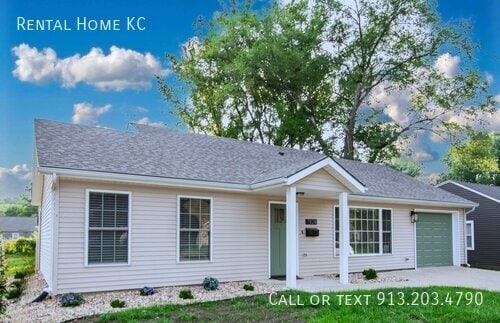 Building Photo - 7620 S Robinson-