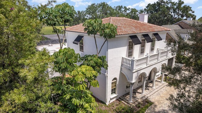Photo - Stunning estate, with luxury upgrades, bac...