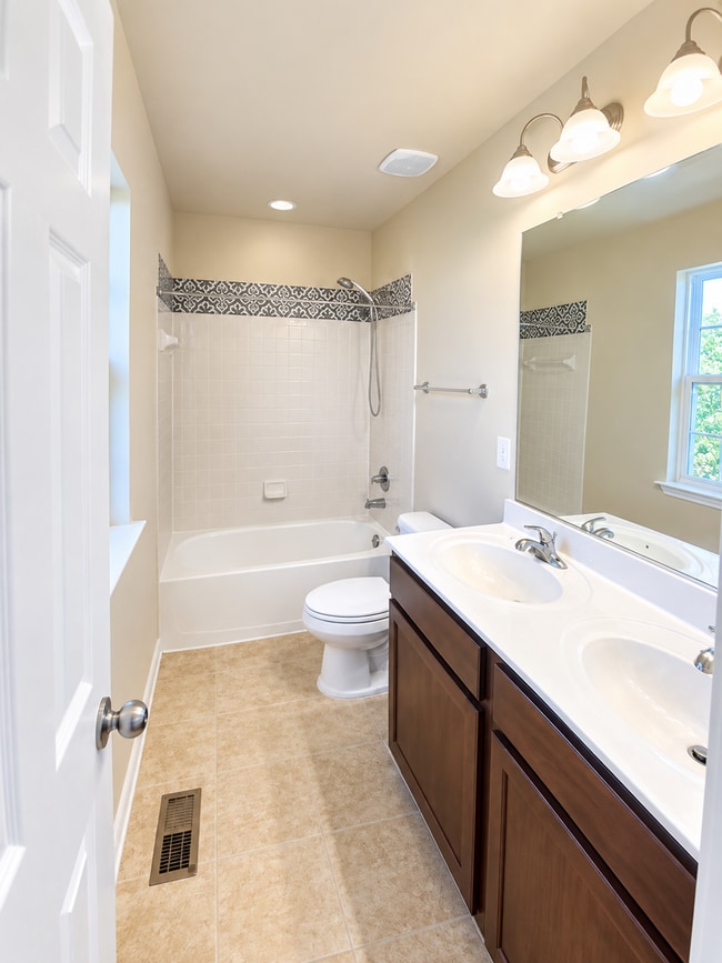 103 Argyle Ct