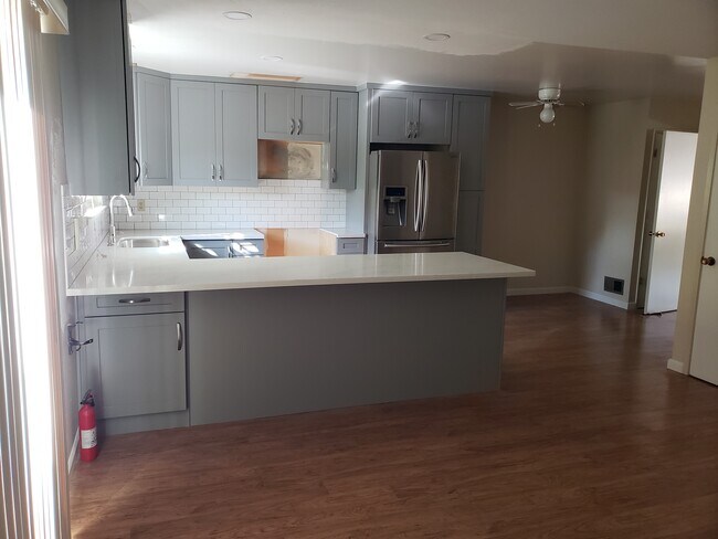 Kitchen - 1219 Matisse Ct