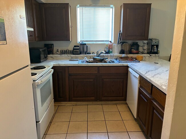 Photo - 358 N 400 W St Unidad 358 n 400 w