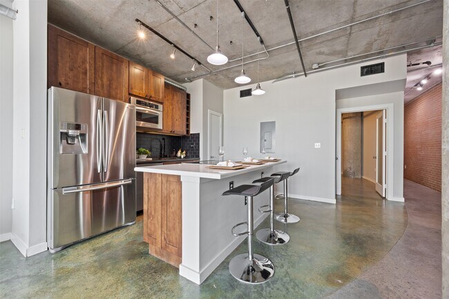 Photo - 2000 Bagby St Unit 7414