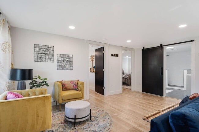 Photo - 706 Wright Ave