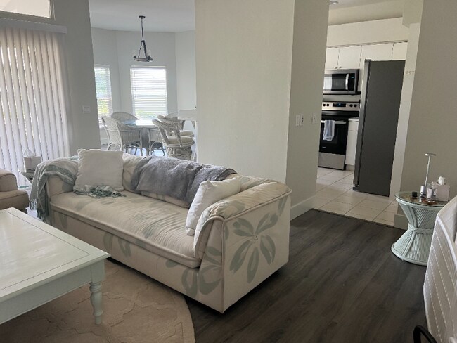 Photo - 7060 Falcons Glen Blvd