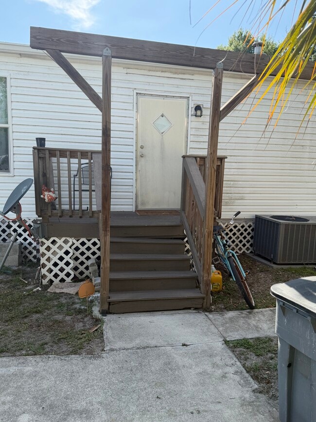 Photo - 2024 Laurel Ln