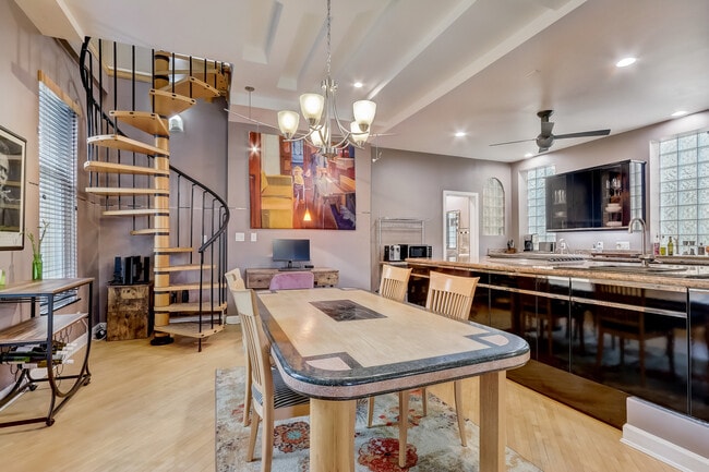 Photo - 1679 N Cass St Unit 1679 N Cass St Apt #1