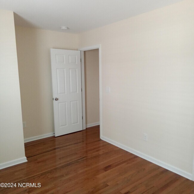 1406 Fisher St House House Rental in Morehead City, NC