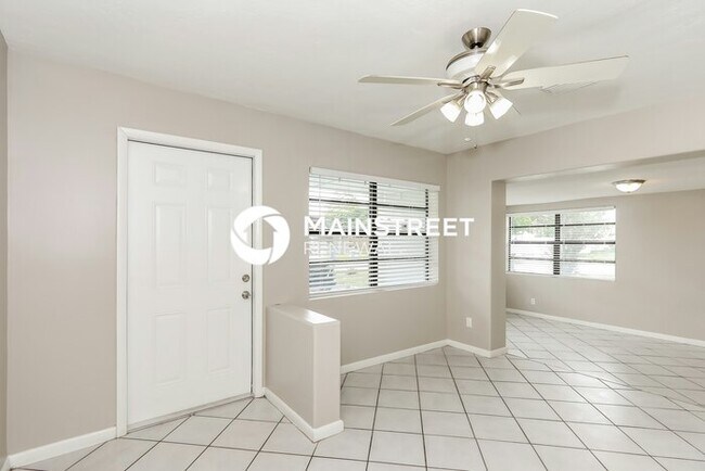 Photo - 2 Bedroom Pet-Friendly Home in Pompano Beach, FL with Main Street Renewal
