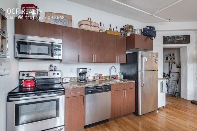 Photo - 4 Leverington Ave Apartment Unit 303