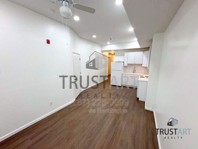 Photo - 910 N 41st St Unidad 1