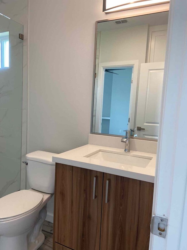 Photo - 7700 Via del Mar Cir