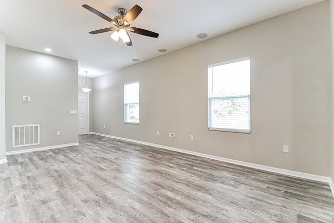 Photo - 13402 Kent Bradley Street