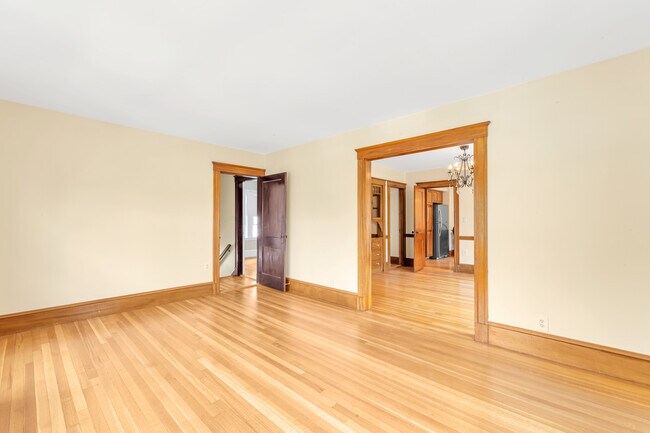 Photo - 97 Willow St Unit 2