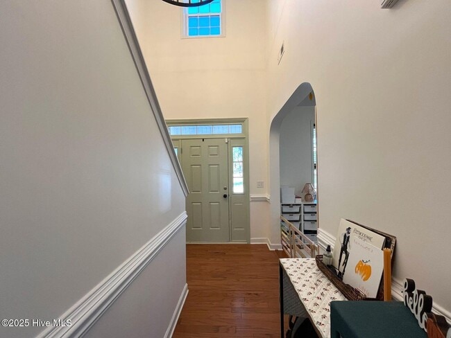 Photo - 1105 Whitney Dr