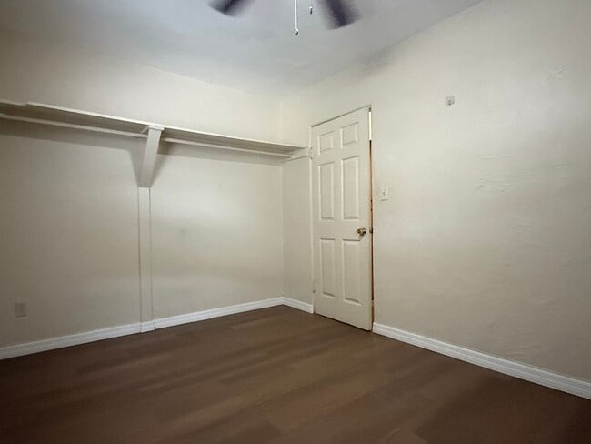 Photo - 1020 Queen St N Unidad 1020A