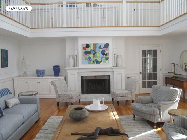 Photo - 170 Erica's Ln