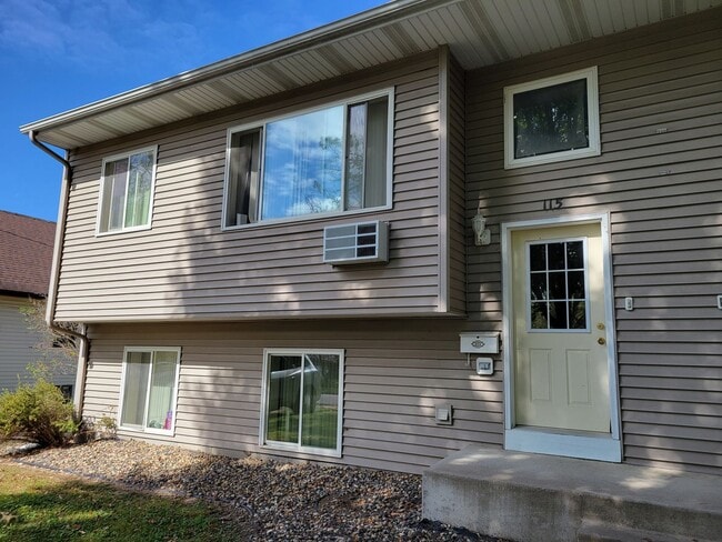 Photo - 5 Bedroom Duplex Unit