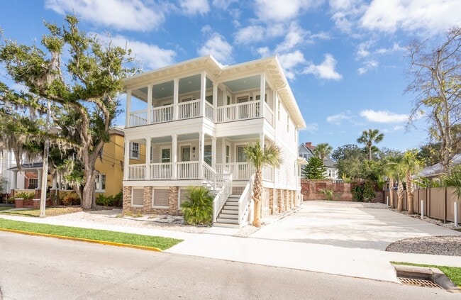 Photo - 171 Cordova St Unidad B