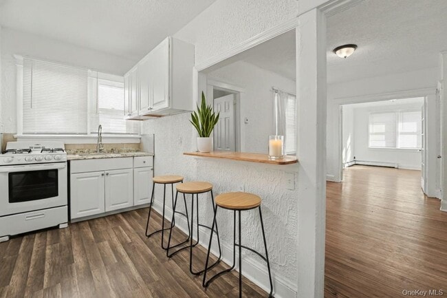 Photo - 7 S Atlantic St Unit 1