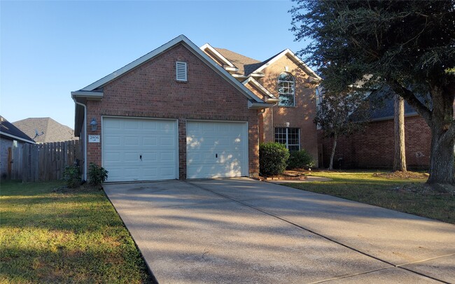 Photo - 2906 Humble Dr