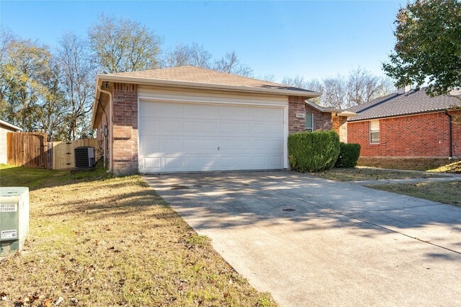 Building Photo - 1316 Scenic Hills Dr