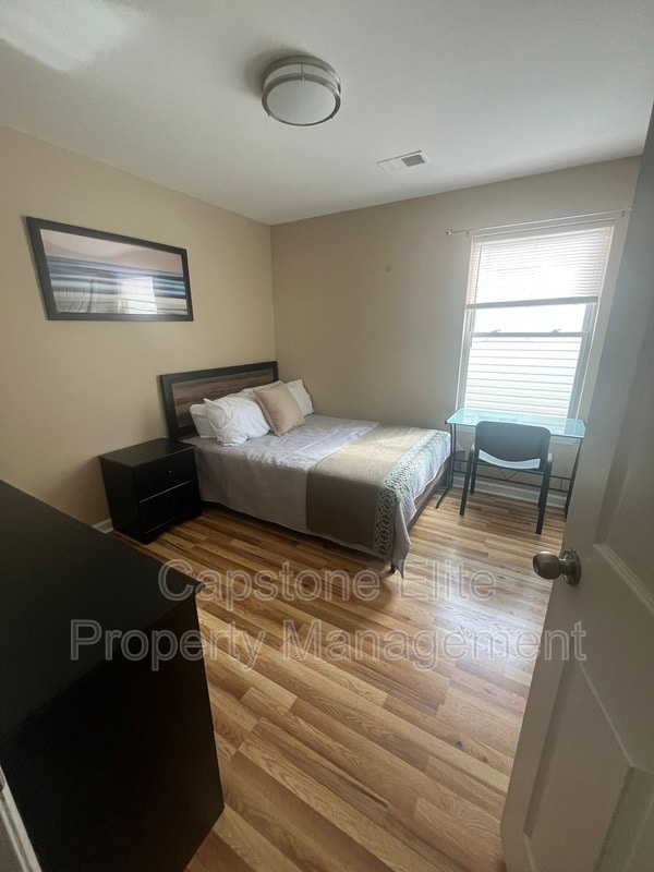 Photo - 141-143 Norfolk Street - 2 - 2 Standard Ha...
