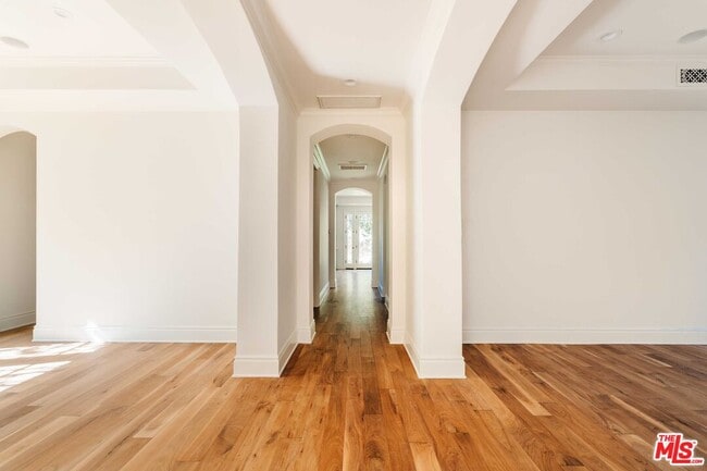 Photo - 685 San Lorenzo St