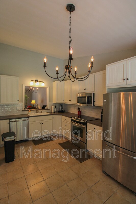 Photo - 3259 Walter Dr House