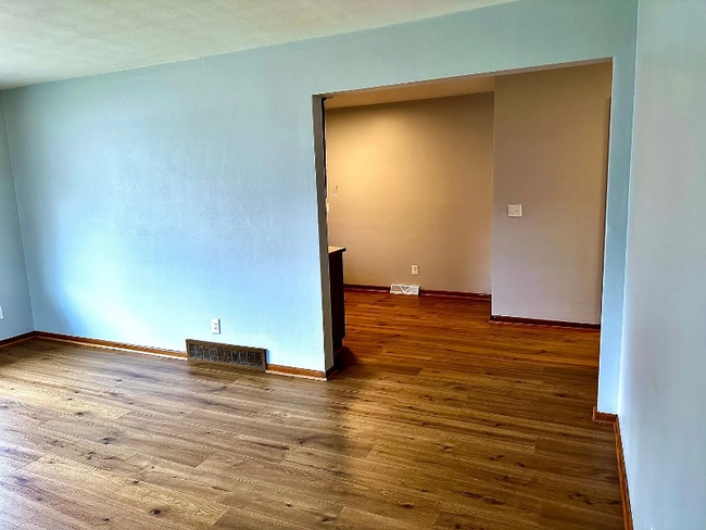 Photo - 3615 Schalck Dr