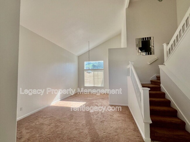 Photo - 2750 Parkview Terrace