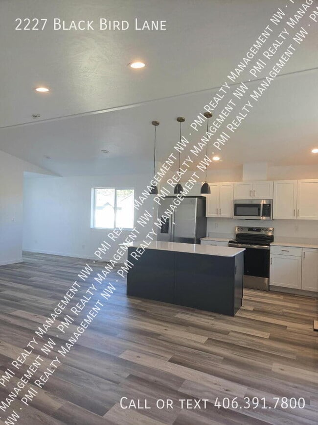 Photo - 2227 Black Bird Ln