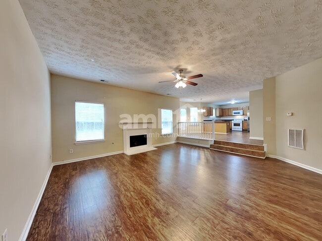 Photo - 116 Shadowhill Ln