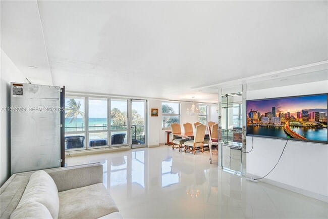 Photo - 1912 S Ocean Dr Unidad 3D